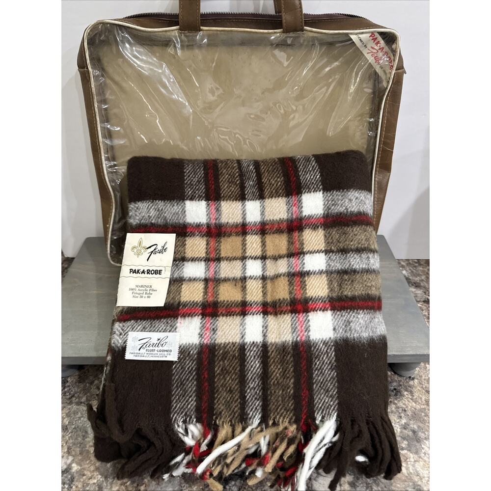 Vintage Faribo Oversized Brown Plaid Fluff Loomed Wool Fringed Throw Blanket NEW